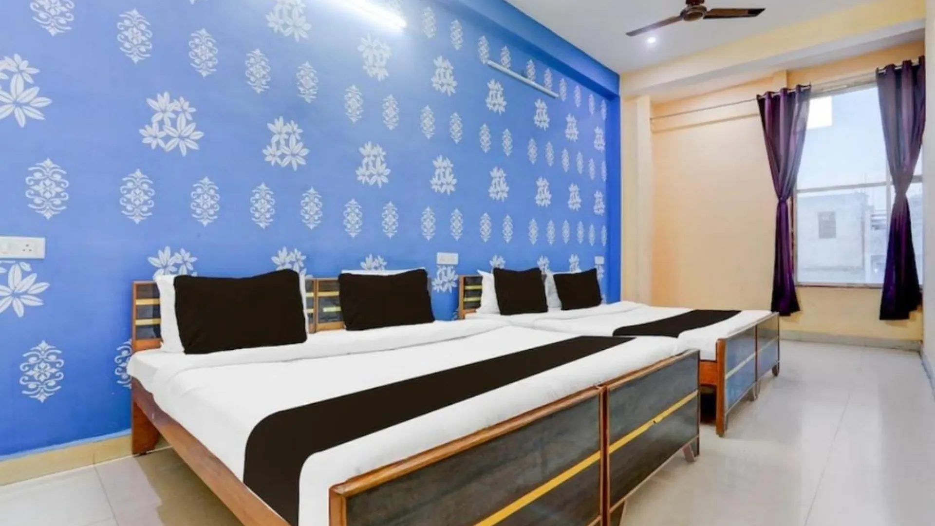 Hotel Premium Vista Inn Stay Near Siddheshwari Maa Durga - Fully Air Conditioned Hotel - Best Premium Hotel Varanasi
